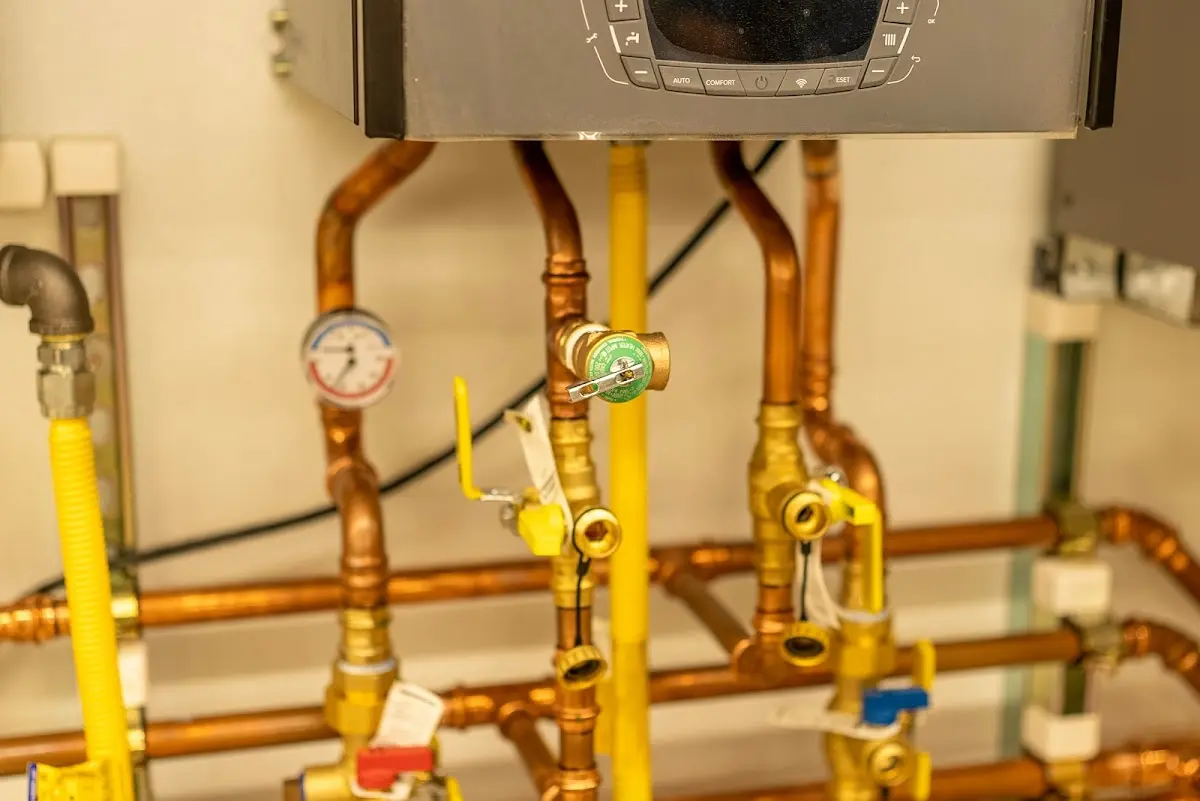 Licensed technician providing Slab Leak Repair for a homeowner in Lake St. Louis